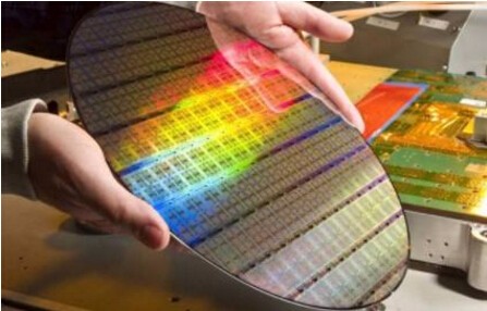 半导体资料发展到第三代